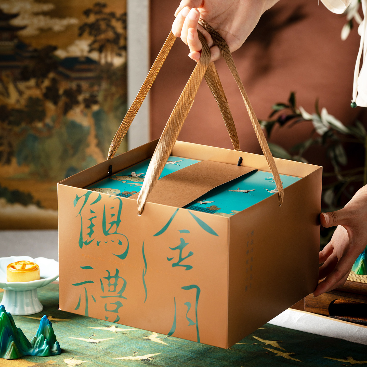 新款中秋礼品包装盒手提中国风创意空盒定制高档广式流心月饼铁盒