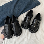 娇彤 一脚蹬复古学院风单鞋 英伦风黑色漆皮厚底乐福鞋 女2026新款