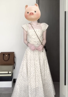 设计感气质显瘦方领长裙子 微胖MM法式 小飞袖 波点连衣裙女夏季 新款