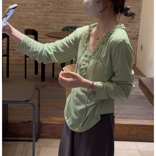 温柔韩系风木耳边长袖T恤女宽松防晒罩衫上衣