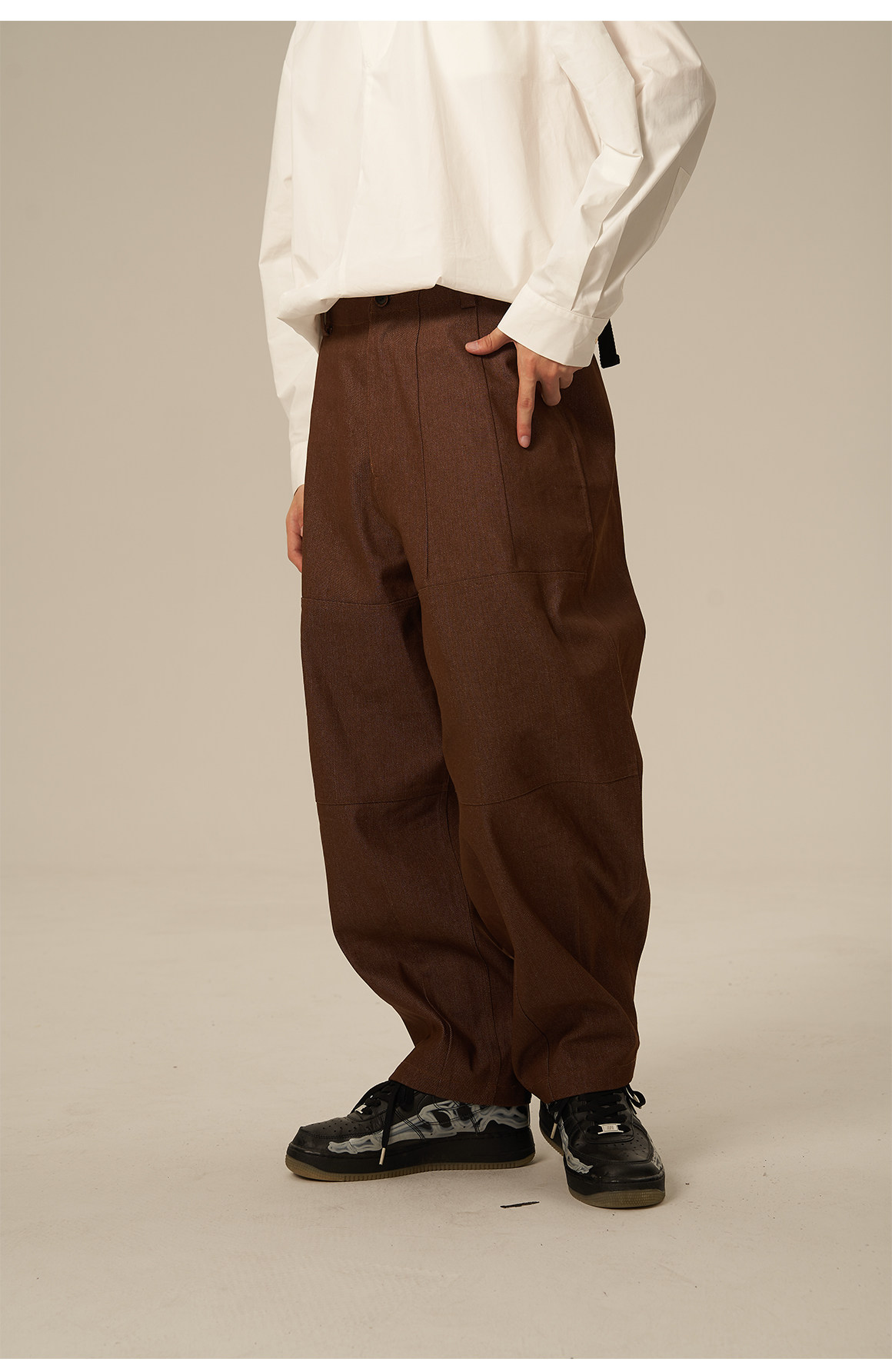 叁拾号半 秋冬新款水洗工艺大廓形感收脚休闲牛仔裤长裤