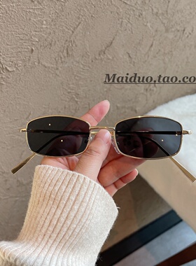 复古简约金属框方形凹造型墨镜