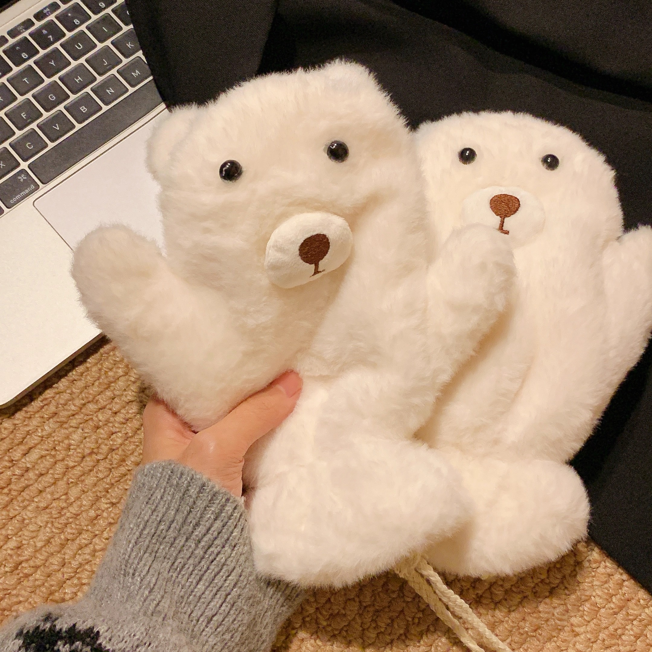卡通可爱白色小狗小熊毛绒手套女毛茸茸加绒加厚保暖骑行挂脖冬季