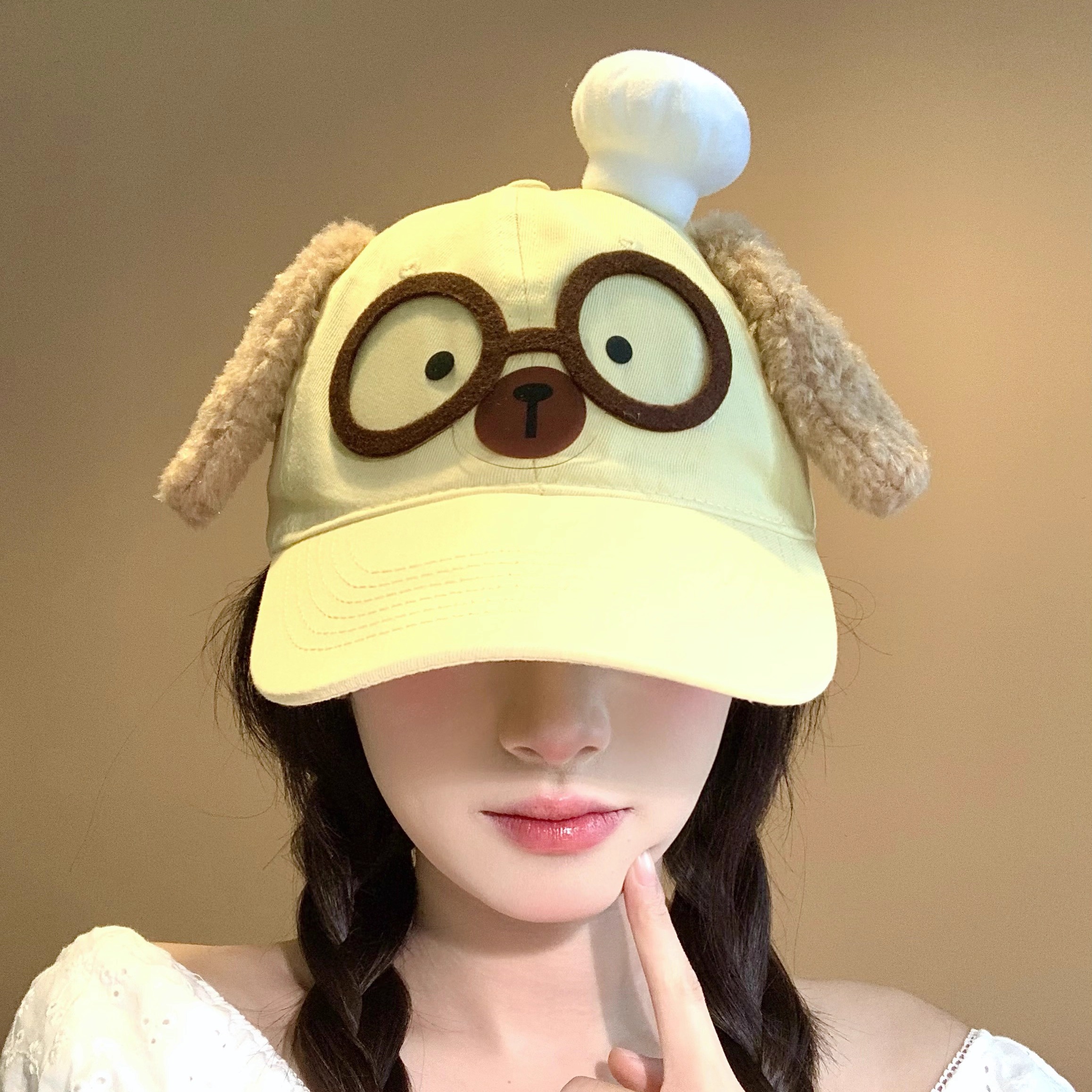 卡通眼镜小狗毛绒耳朵棒球帽女甜美显脸小鸭舌帽宽帽檐黄色帽子