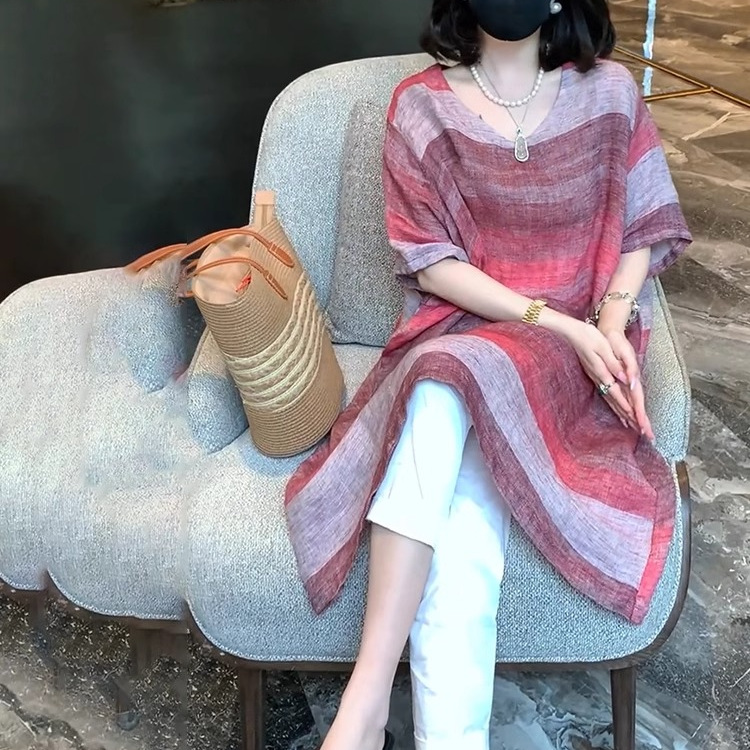 高级感苎麻透气连衣裙女2025夏季新款宽松复古文艺渐变条纹中长裙