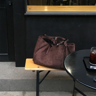 MRDONG韩国代购翻毛麂皮绒时尚设计师大容量单肩包百搭腋下托特包