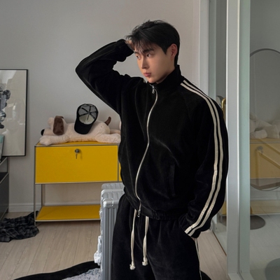 韩国男装天鹅绒纹理感双线条外套