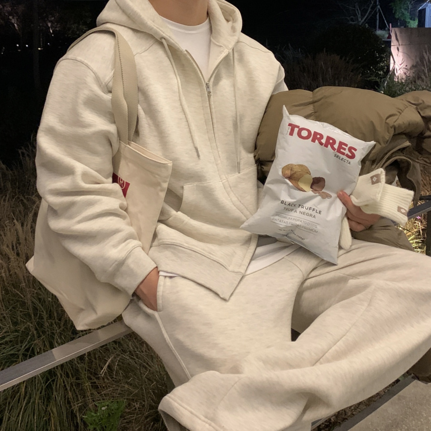 MRDONG韩国男装代购LOGAN高品匹马棉加绒简约风精工连帽卫衣外套