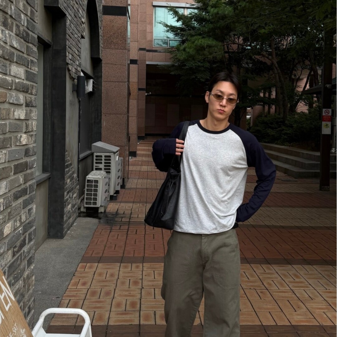 韩国代购插肩撞色短高品休闲长袖图片