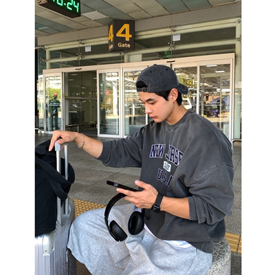 韩国男装褪色做旧英文学院风卫衣