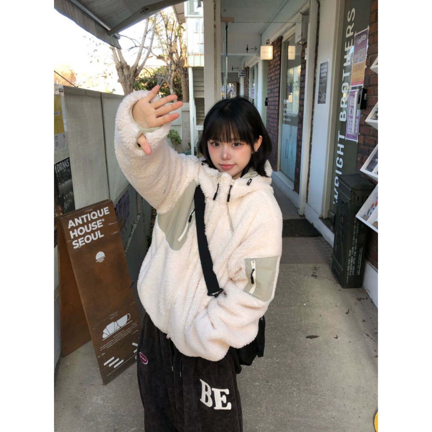 MRDONG韩国代购男女拼色口袋毛绒连帽保暖短款外套冬季户外减龄