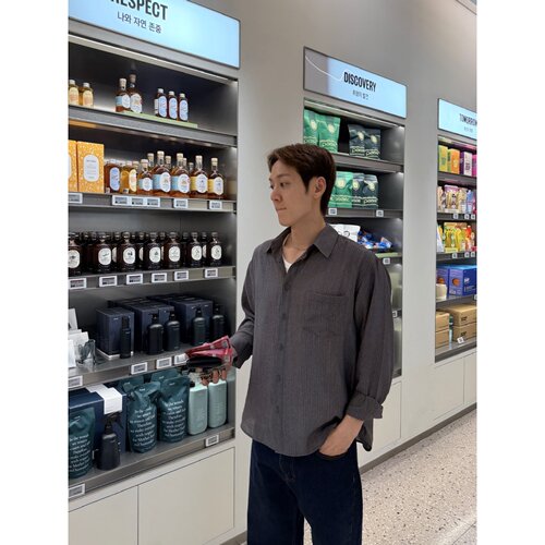 韩国代购轻薄竖条纹宽松慵懒衬衫