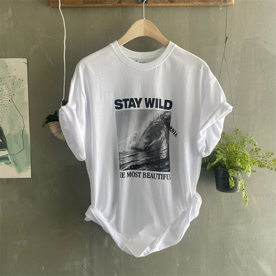 韩国代购度假风黑白数码印花T恤