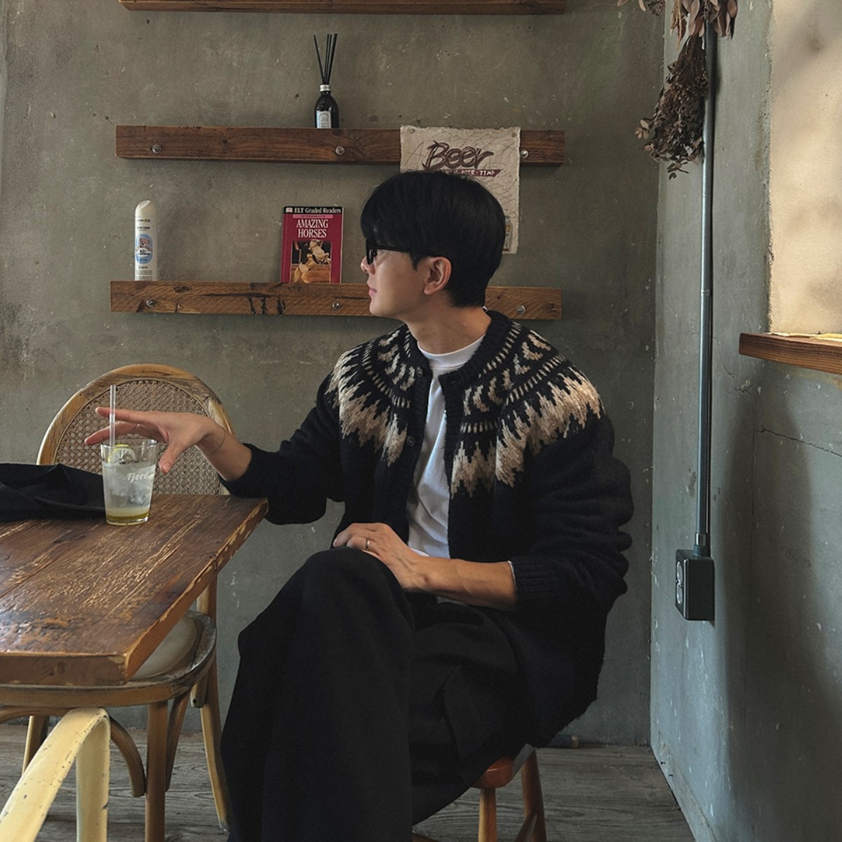 韩国男装费尔岛几何花纹针织开衫