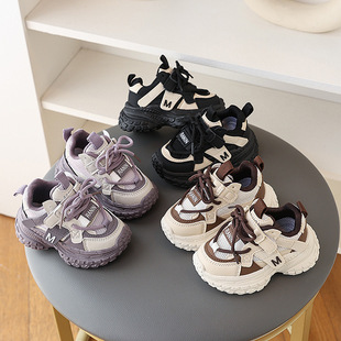 3岁宝宝透气鞋子男童网鞋透气网面小童运动鞋女童老爹鞋网红爆款4