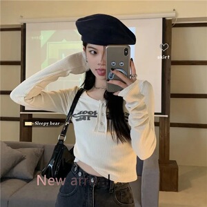 大码胖妹妹甜辣风v领长袖t恤女春秋美式复古印花修身显瘦针织上衣