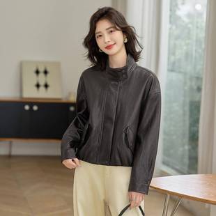 士帅短气宽松显瘦款 时尚 潮流范女绵ZPI皮皮衣外套 新款 羊年秋季