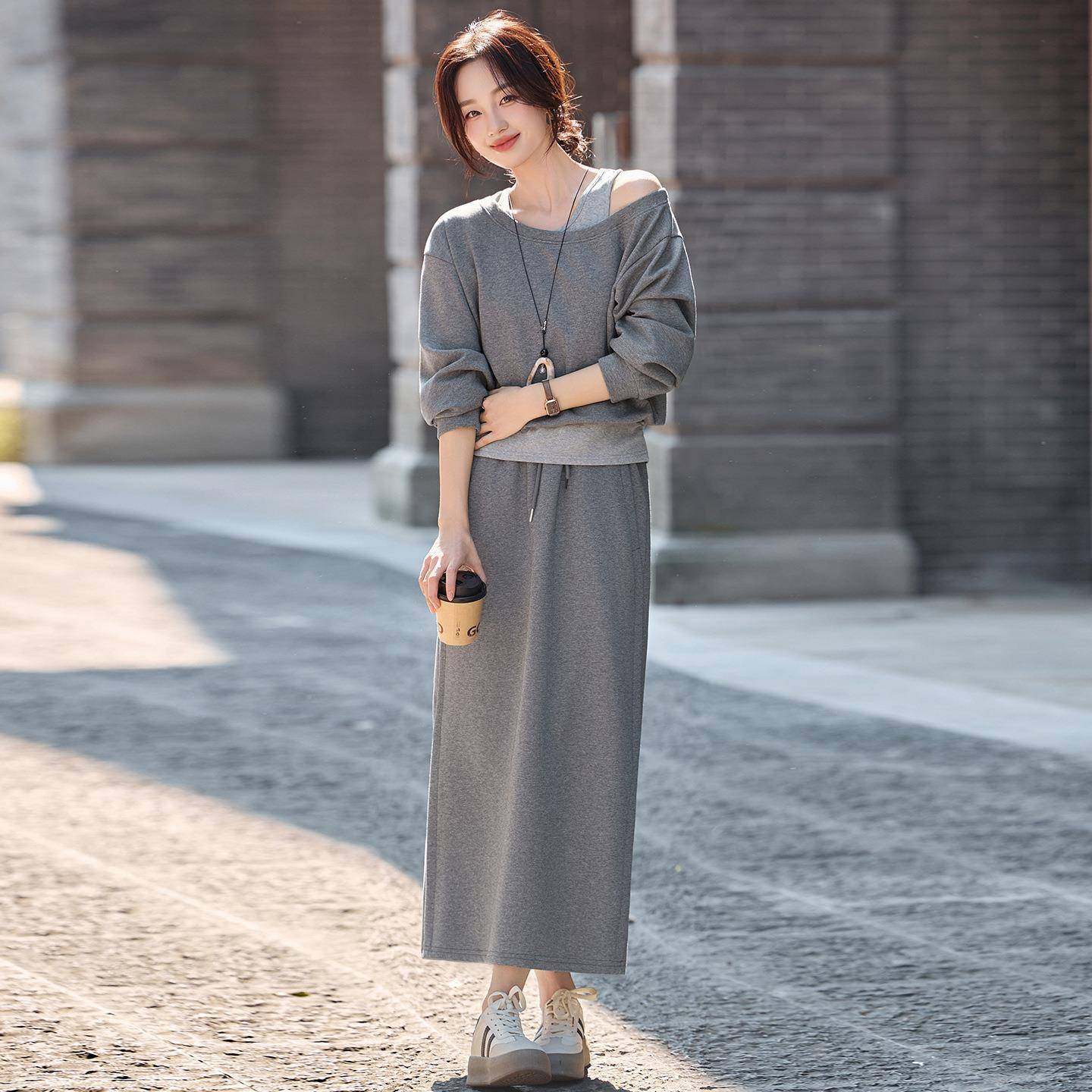 套装接女202NS9767-05秋季新款时尚洋气休拼假两上半件裙两件套裙