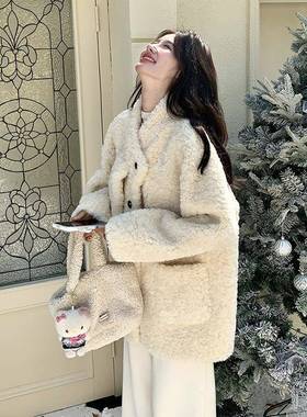 米c159-907白色毛套女2绒025冬季新款时年尚韩系甜美温外柔风减龄