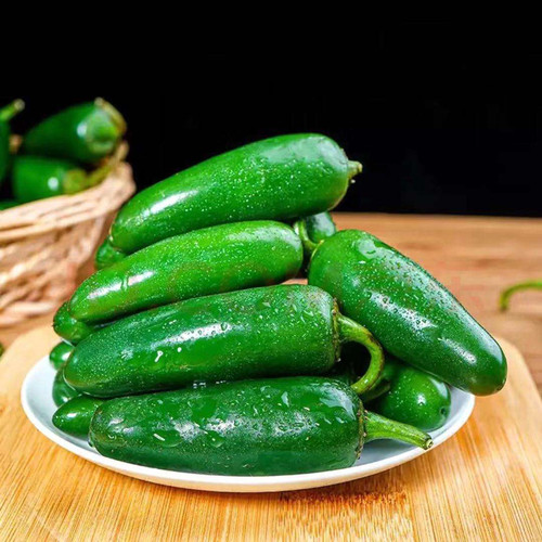 现摘墨西哥辣椒新鲜特辣港椒哈雷派尼奥当季新鲜蔬菜肉厚