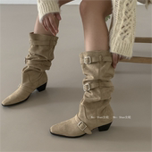 韩国东大门代购 女靴慵懒风堆堆靴皮带扣粗跟套筒松骑士风麂皮长靴