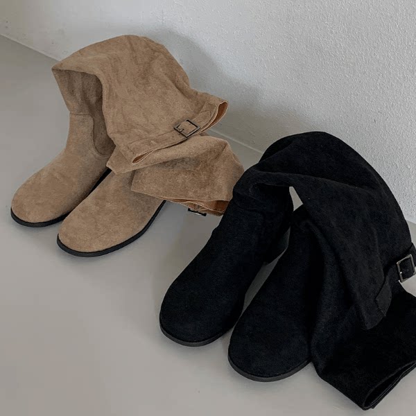 韩国东大门复古减龄皮带扣麂皮绒面休闲套筒粗跟骑士高筒长靴女