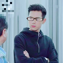 亲爱的热爱的韩商言李现同款男女直筒同款宽松套头连帽卫衣货充足图片