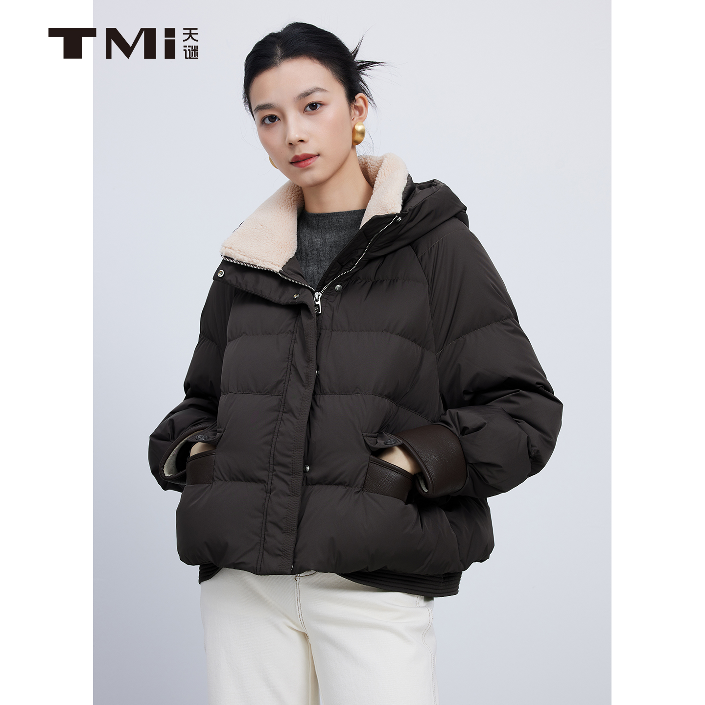 天谜拼色休闲简约羽绒服