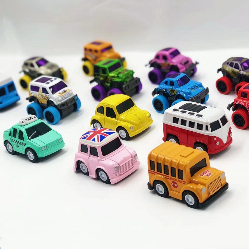 耐摔耐玩萌趣造型惯性回力车