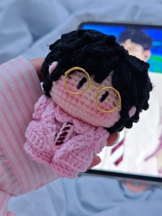 张杰演唱会周边应援物毛线手工编织玩偶包挂件创意礼物diy材料包