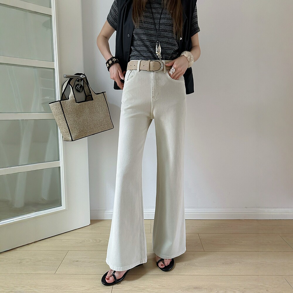 BEKISS贝斯79087-3直筒微喇牛仔裤女春新款喇叭裤高腰阔腿拖地裤