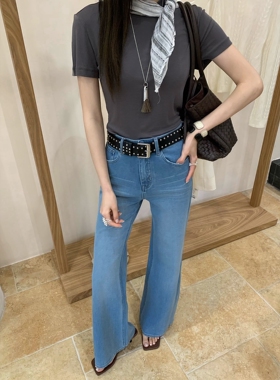BEKISS贝斯79117直筒微喇牛仔裤女春款蓝色喇叭裤高腰显瘦拖地裤