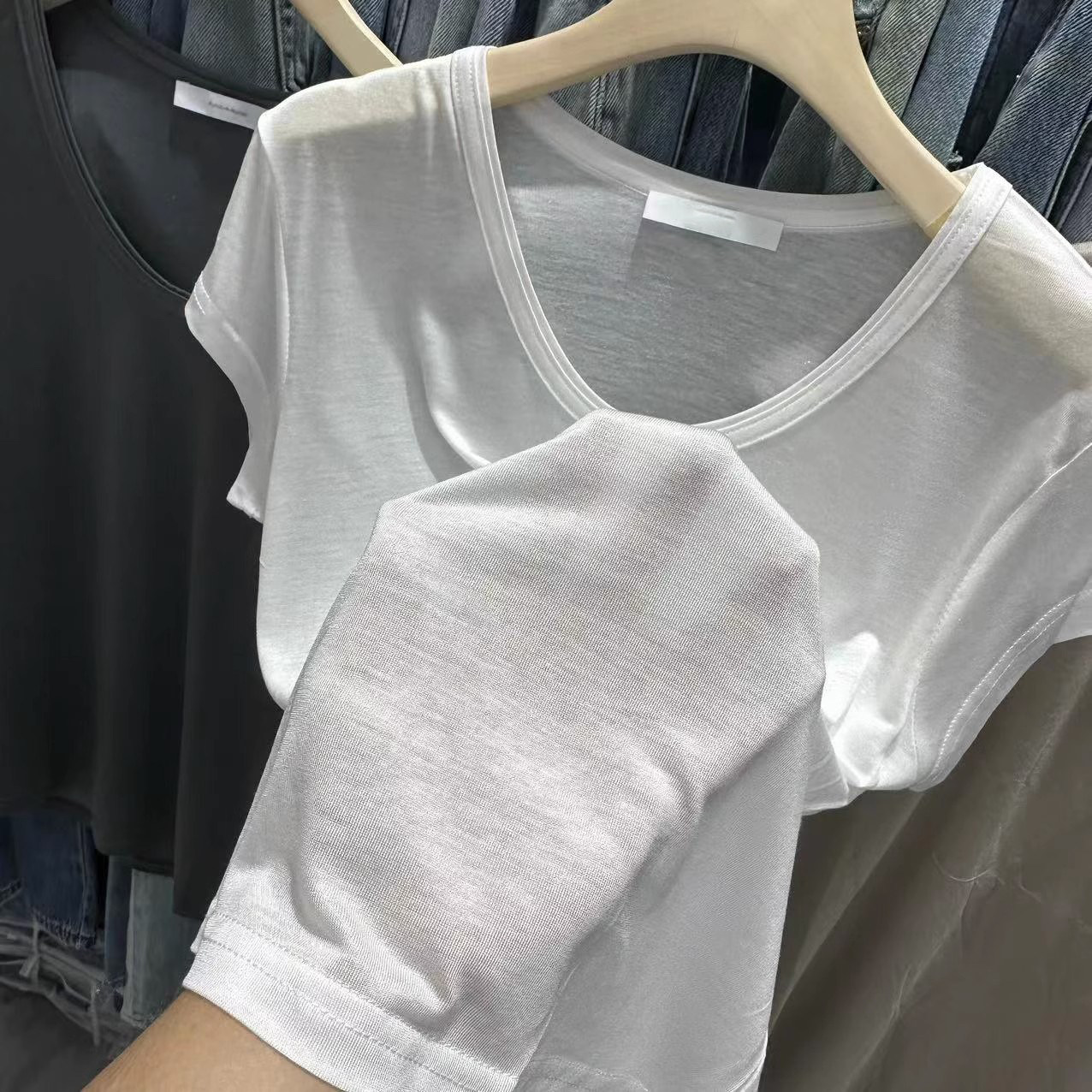 天丝好穿软糯舒适U领锁骨面膜短袖T恤女夏季欧洲站新款女装上衣
