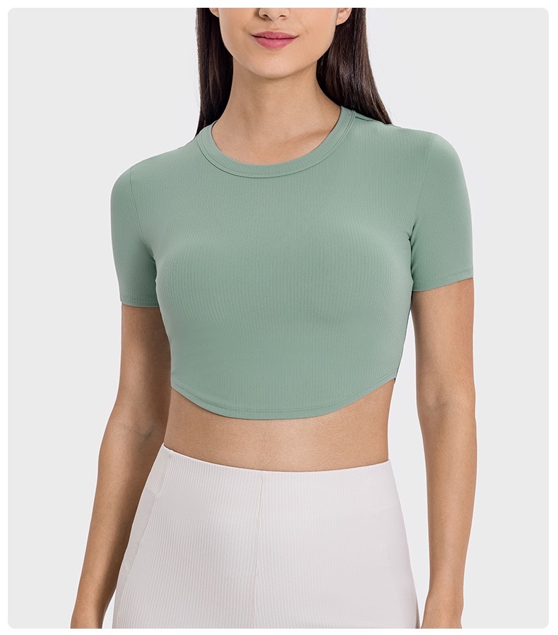 好穿到全想自留/抽条细罗纹运动短袖不规则短款健身瑜伽修身休闲