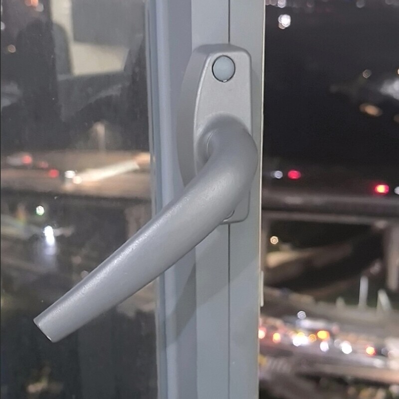 塑钢外开配件带手柄推窗门窗幕墙两点锁窗子上悬拉手老式外推