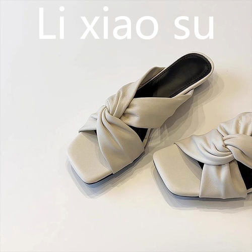 简约外穿休闲交叉带一字拖