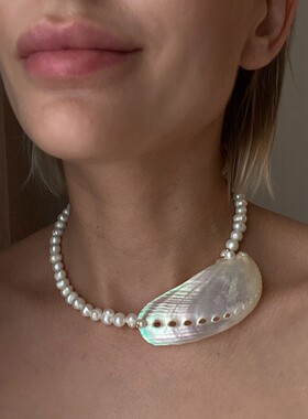 2025年新款欧美ins夸张天然贝壳撞色拼接锁骨链海洋风情项链海螺