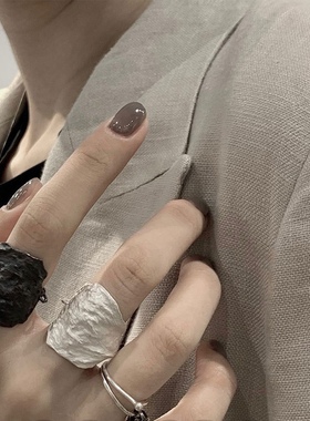 暗黑风系列玫瑰花瓣肌理链条元素复古戒指 黑白两色镀银戒指