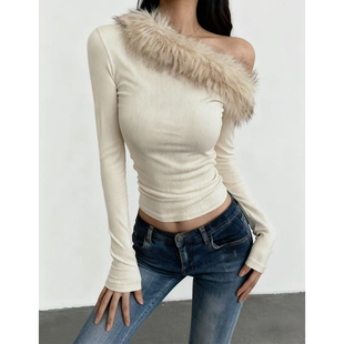 25秋冬设计感个性毛领斜肩套头长袖T恤修身显瘦百搭纯欲辣妹上衣