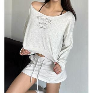 2025秋美式 运动风字母刺绣斜领套头卫衣宽松百搭显瘦超短辣妹上衣