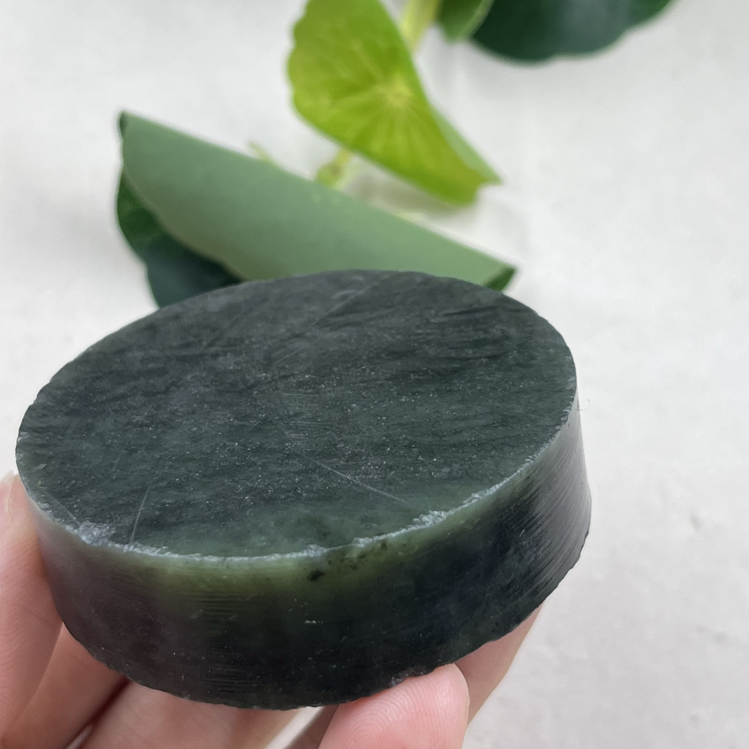 新疆和田玉点墨青花手镯芯边角料玉石料下脚料DIY圆牌包邮88克xa