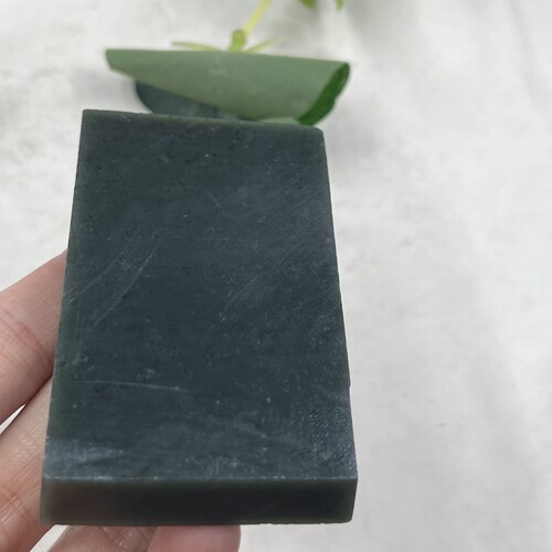 新疆和田玉青玉且末牌子边角料玉石料DIY挂件47牌下脚料包邮94克t