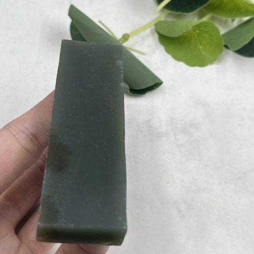 新疆和田玉糖青玉且末牌子边角料玉石料 DIY挂件下脚料包邮59克t