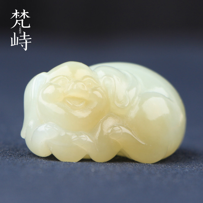 梵峙和田玉糖玉青白玉猪吊坠挂件十二生肖猪招财纳福