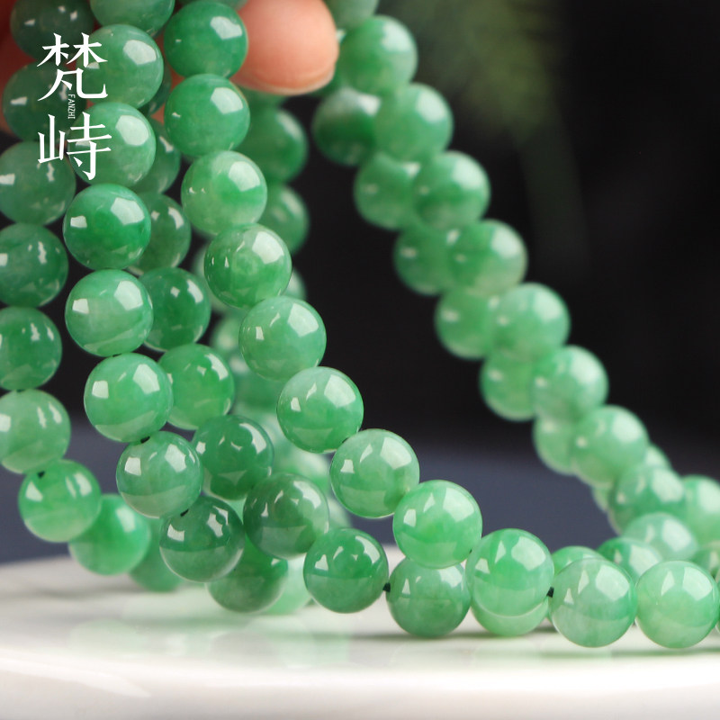 梵峙翡翠A货项链糯冰阳绿