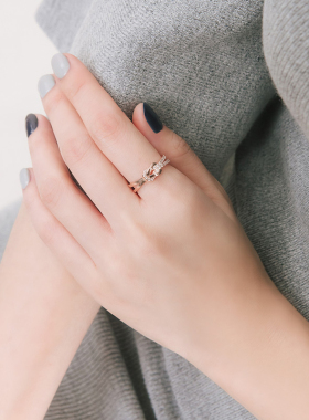 潮人微镶锆石开口交叉领结指环