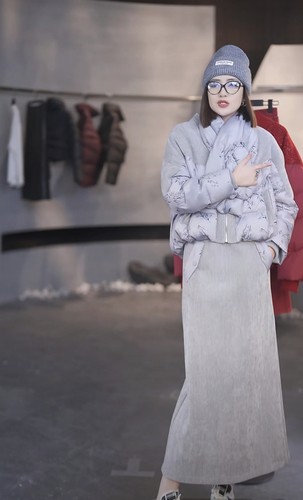 【清风淡雅】SHYNESS SPACE高定雪尼尔显瘦半裙25TL4309