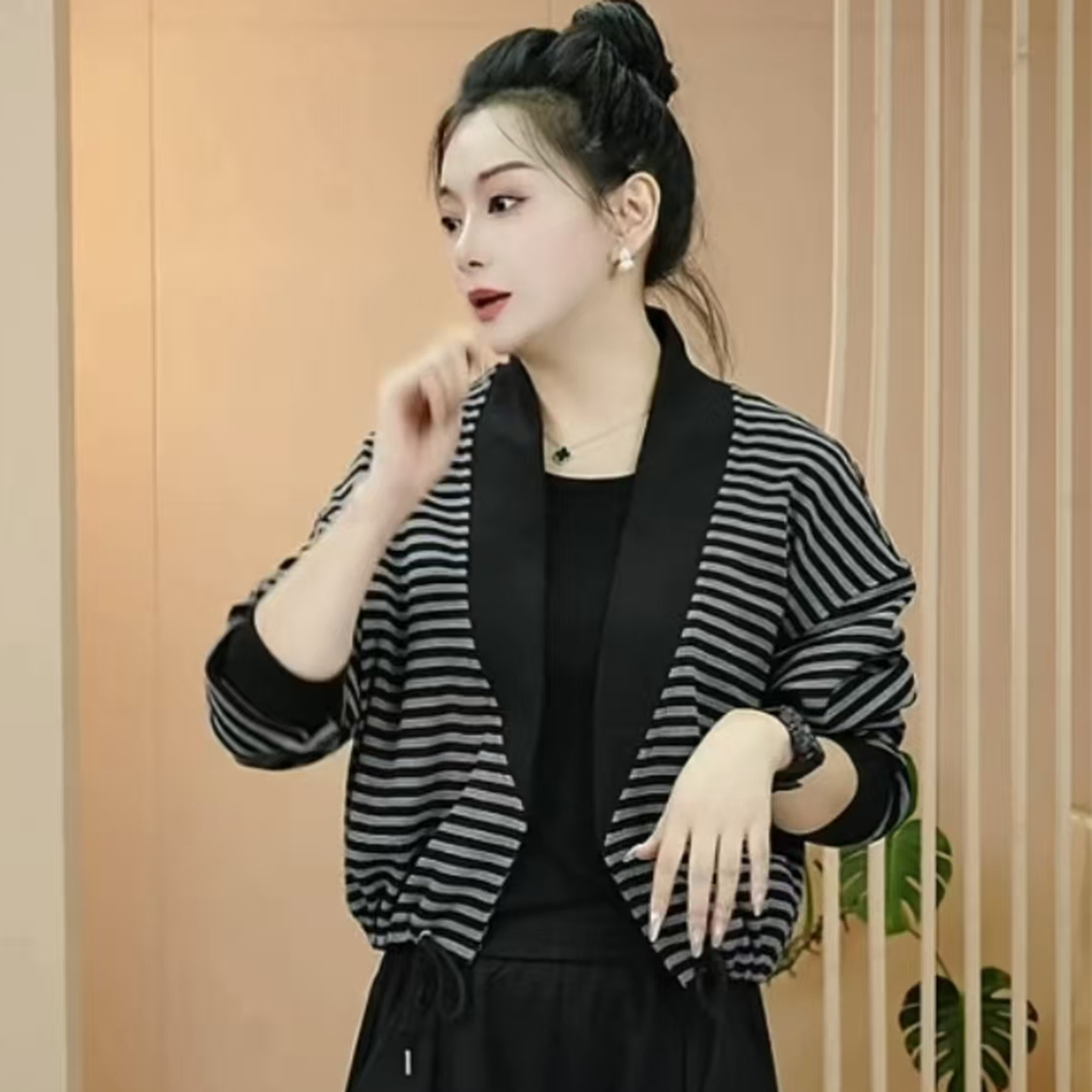 短外套慵懒风无扣开衫条纹拼接棉