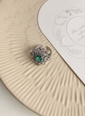 法国辉映祖母绿宝石戒指女轻奢