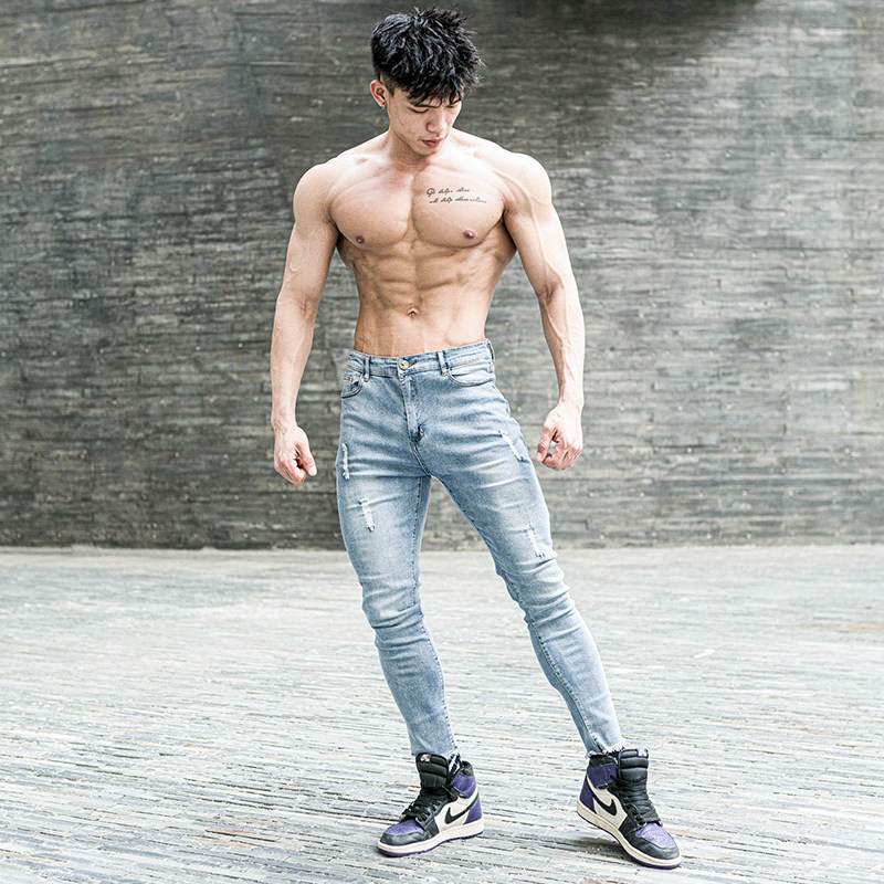 现货原创BERSERK男士显肌肉夏季薄款弹力紧身破洞肌肉男牛仔裤潮